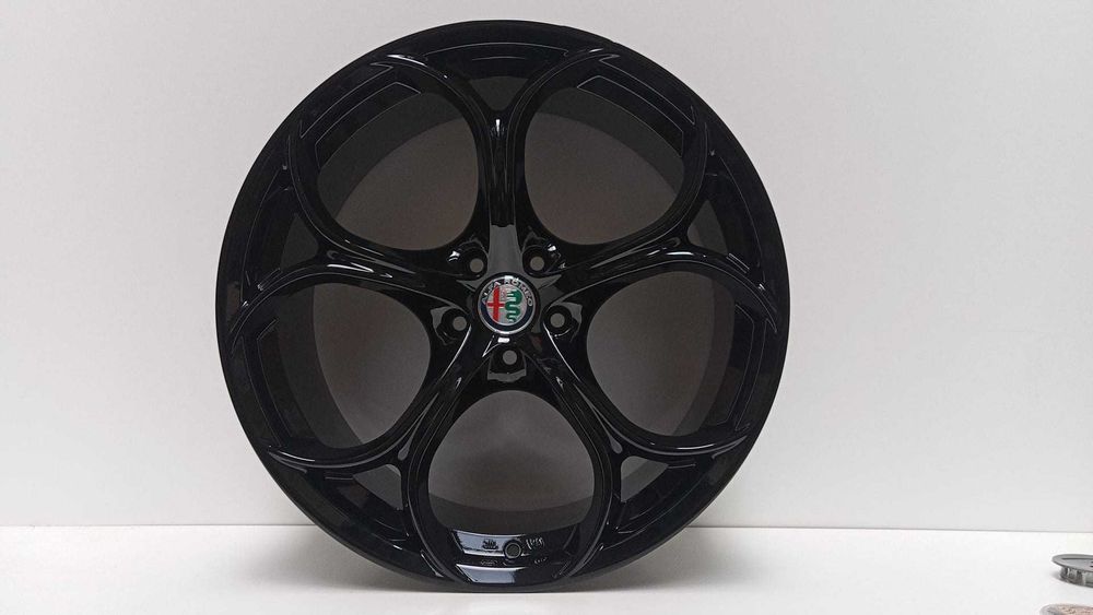 Conjunto 4 Jantes 20" 5x110 Alfa Romeo (JR1001O/P_205X110)