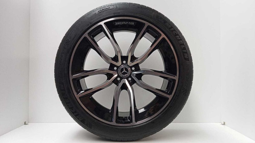 Conjunto 4 Jantes 22" 5x112 e Pneus GLE (JRK5461CONTI_225X112)